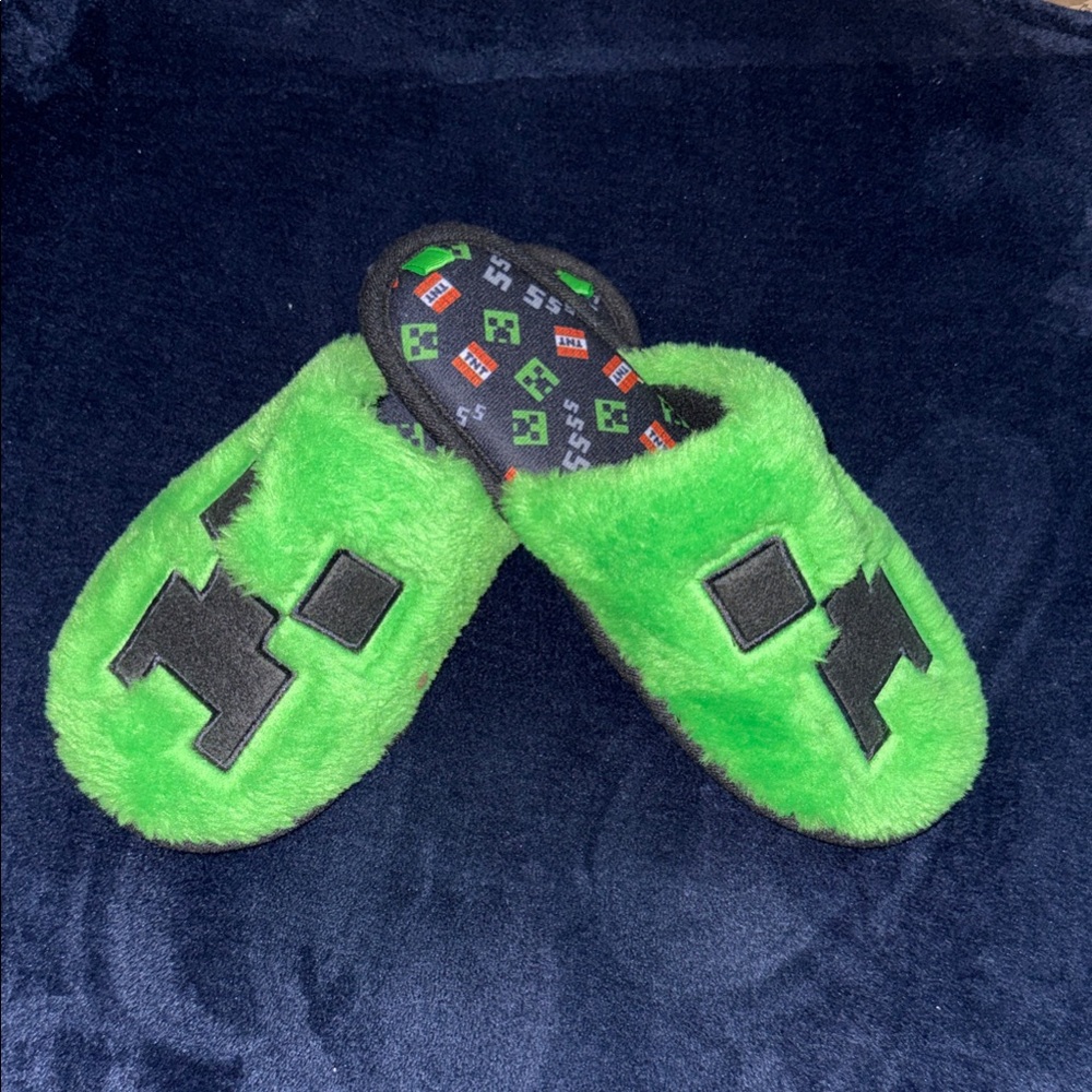 Green Gaming-Themed Slippers